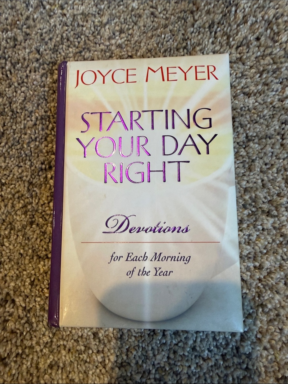 Starting Your Day Right - Purple Cover Devotional By Joyce Meyer